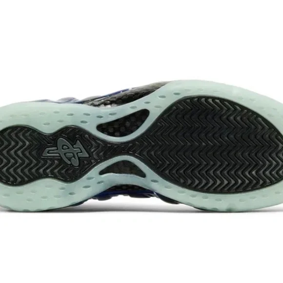 Jordans - Picture 3 of 3